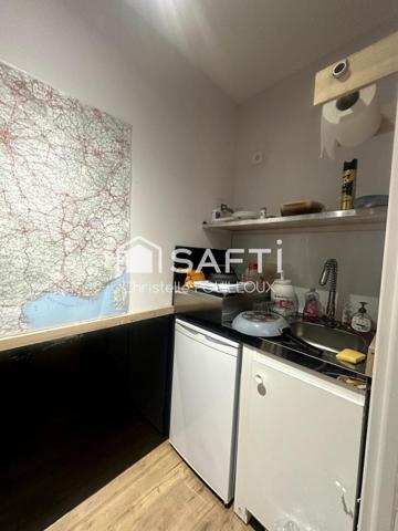 Ensemble de deux grands entrepôts neufs à Benet (2021)