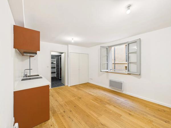 Aix-en-Provence - Appartement T1 entièrement rénové – Quartier Mazarin