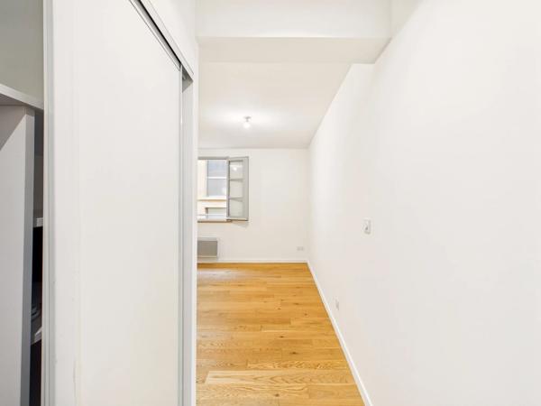 Aix-en-Provence - Appartement T1 entièrement rénové – Quartier Mazarin