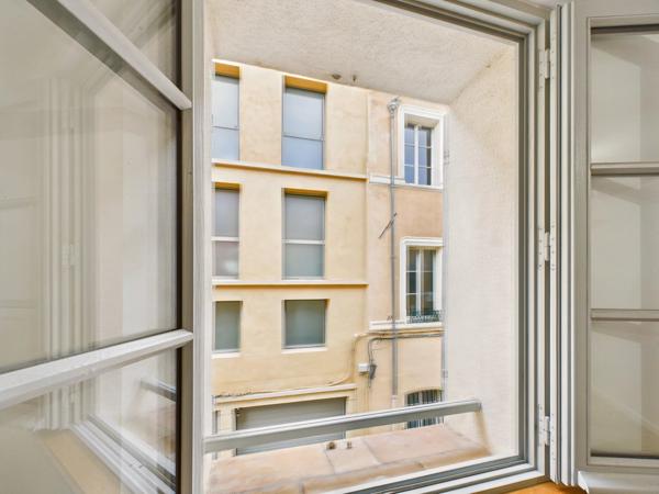 Aix-en-Provence - Appartement T1 entièrement rénové – Quartier Mazarin