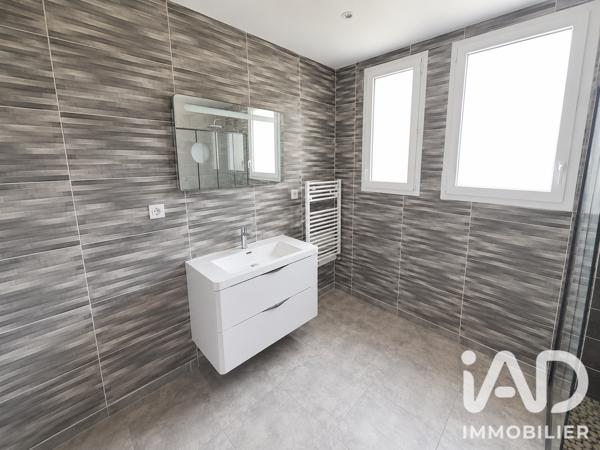 Location maison 6 pièces 118 m² Sully-sur-Loire