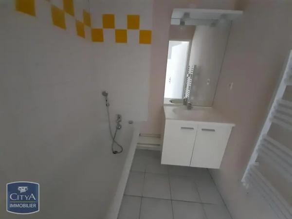 Appartement à louer 2 pièces 48.35m²