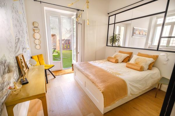 Appartement T4 à vendre  6 pièces - 136 m2 LA ROCHELLE - 17