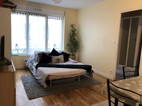 Studio 1 pièce(s) 33 m²