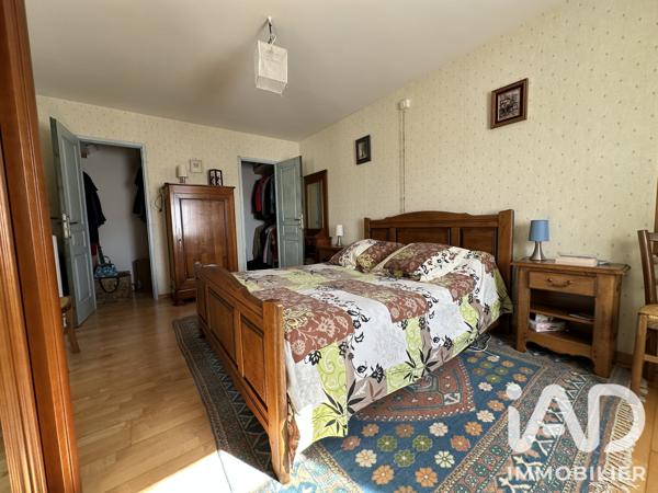 Maison à vendre 5 pièces 165 m² Issoudun
