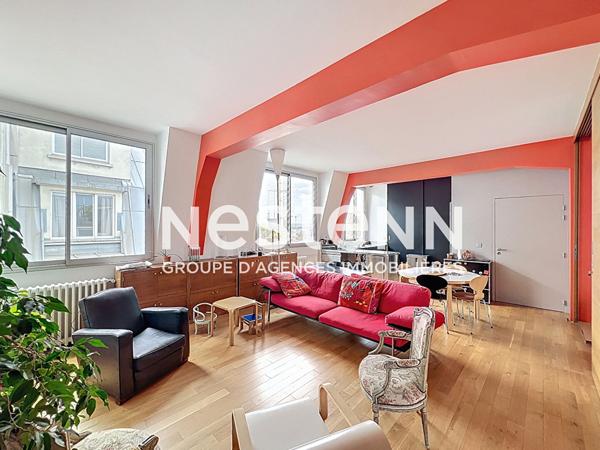 Nestenn - Paris 10e - Saint-Vincent-de-Paul - Appartement + Surface Commerciale de 66 m2 - 6e étage avec ascenseur - Vue dégagée sur Paris - Cave