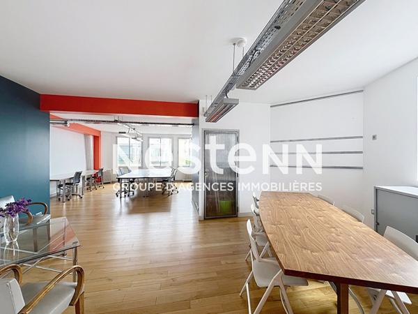 Nestenn - Paris 10e - Saint-Vincent-de-Paul - Appartement + Surface Commerciale de 66 m2 - 6e étage avec ascenseur - Vue dégagée sur Paris - Cave