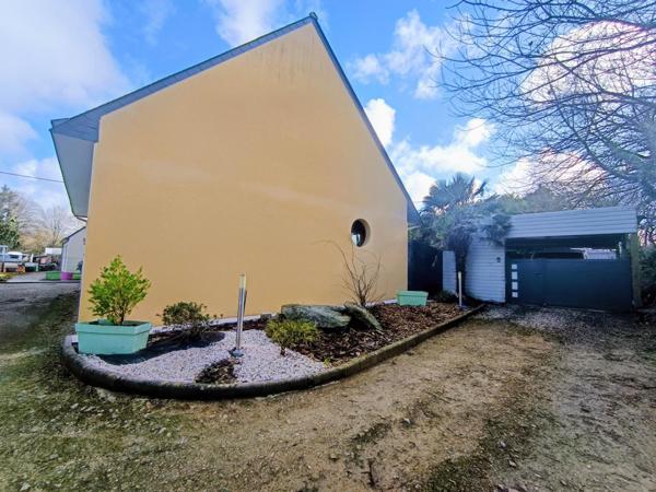 Maison à KERLAZ, 29100 - 5 pièces 140m²