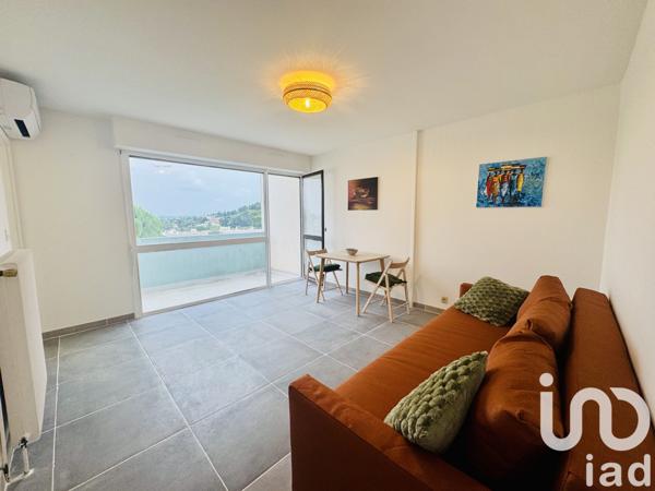 Appartement à vendre 2 pièces 40 m² Nîmes-Saint-Césaire