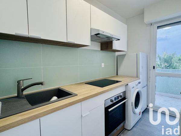 Appartement à vendre 2 pièces 40 m² Nîmes-Saint-Césaire