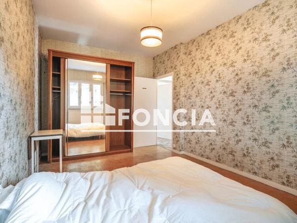 À vendre Maison 7 pièces 208 m² - Brié-et-angonnes 38320