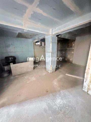 Maison à LA RICAMARIE, 42150 - 9 pièces 170m²