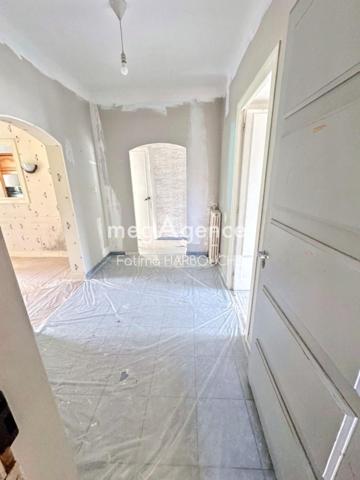 Maison à LA RICAMARIE, 42150 - 9 pièces 170m²