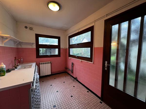 A vendre Maison de ville avec jardin Mont De Marsan 2 chambres potentiel travaux