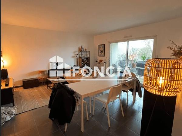 Location Appartement 3 pièces 90.83 m² - 9 RUE HENRI PELUAU Angers 49100