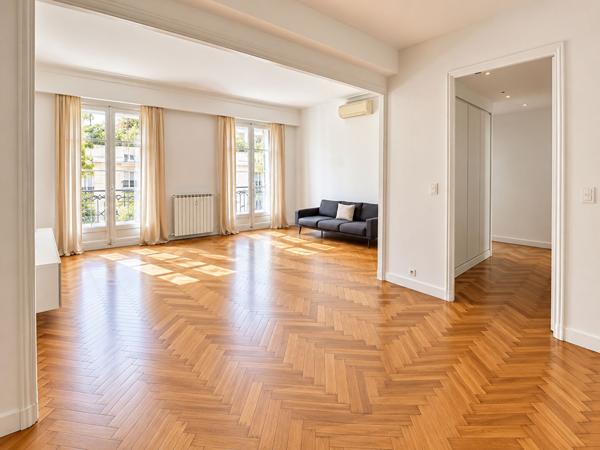 CARRE D'OR - 13008 - APPARTEMENT 4PIECES - TERRASSE - STUDIO - CAVE