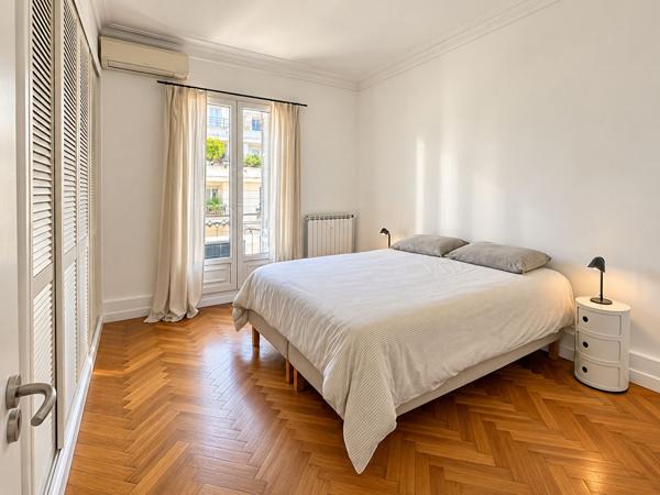 CARRE D'OR - 13008 - APPARTEMENT 4PIECES - TERRASSE - STUDIO - CAVE