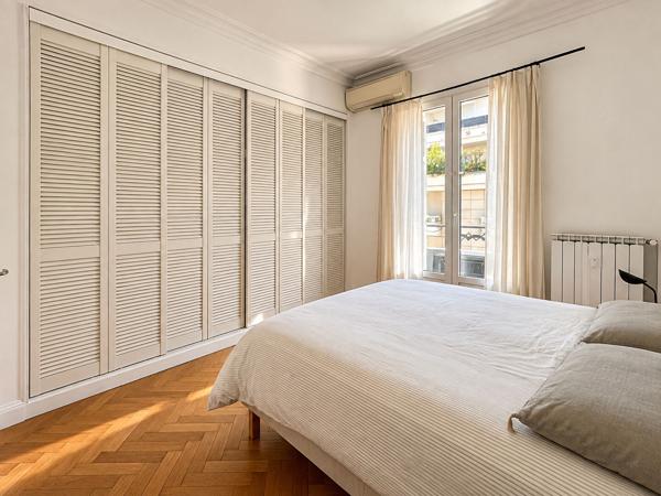 CARRE D'OR - 13008 - APPARTEMENT 4PIECES - TERRASSE - STUDIO - CAVE