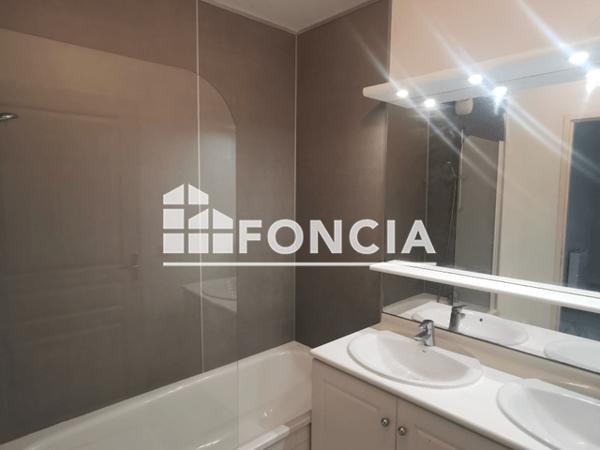 Location Appartement 4 pièces 89.12 m² - 4 RUE CHARLES DENIS Angers 49000