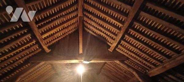 Commune de Paley, corps de ferme à rénover, trois pièces avec dépendances et  5 296 m² de terrain.