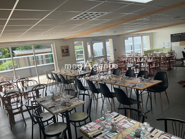 Fonds De Commerce à SIMPLE, 53360 - 3 pièces 200m²
