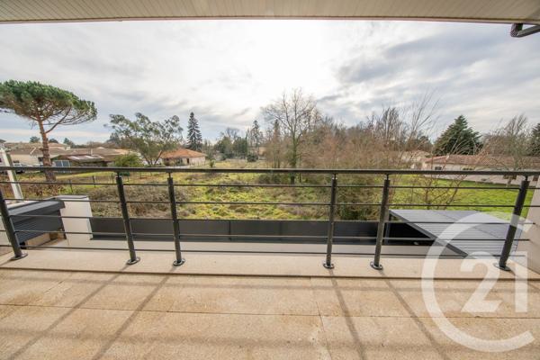 Maison à vendre  4 pièces - 136,10 m2 BLANQUEFORT - 33