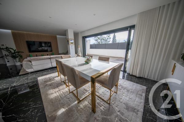 Maison à vendre  4 pièces - 136,10 m2 BLANQUEFORT - 33