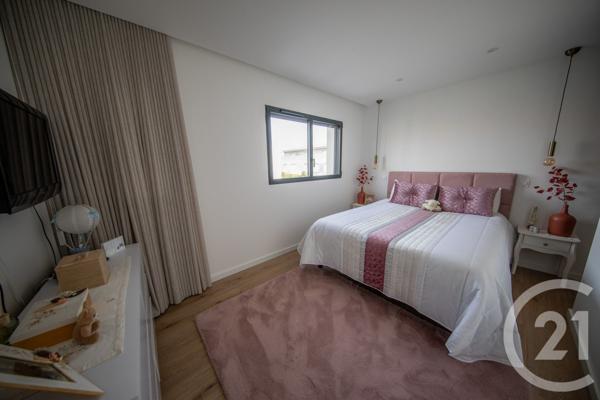 Maison à vendre  4 pièces - 136,10 m2 BLANQUEFORT - 33