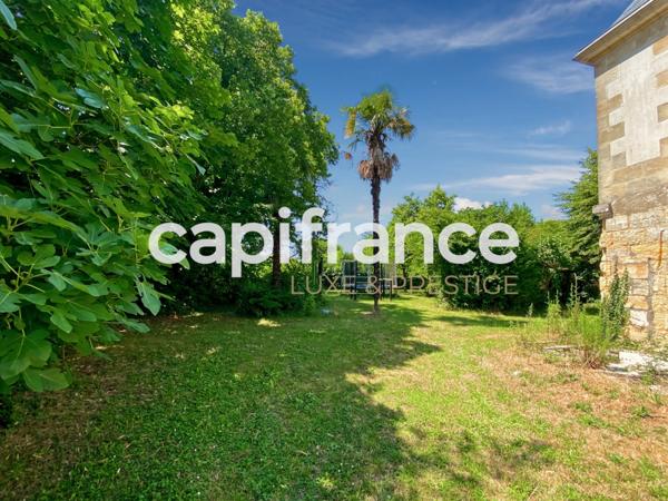 Maison de caractère en pierre 300 m² avec dépendance et grand parc – Proche Bordeaux