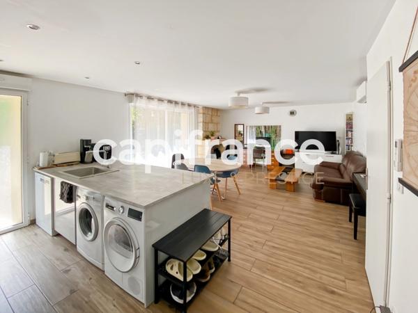 Maison de caractère en pierre 300 m² avec dépendance et grand parc – Proche Bordeaux