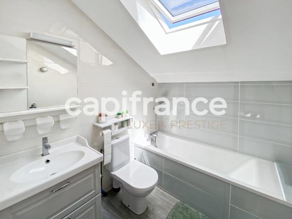 Maison de caractère en pierre 300 m² avec dépendance et grand parc – Proche Bordeaux