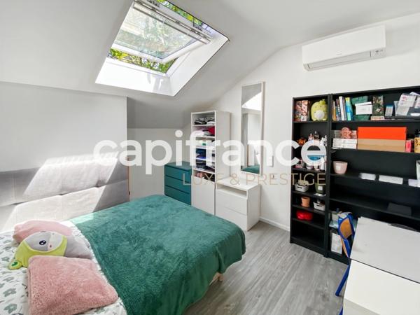 Maison de caractère en pierre 300 m² avec dépendance et grand parc – Proche Bordeaux