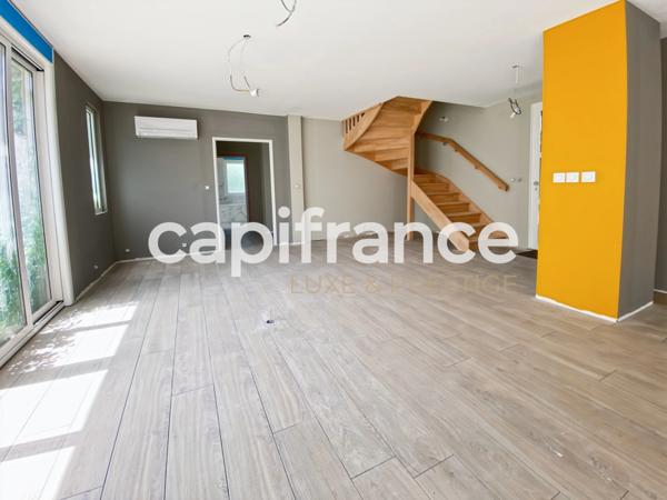 Maison de caractère en pierre 300 m² avec dépendance et grand parc – Proche Bordeaux