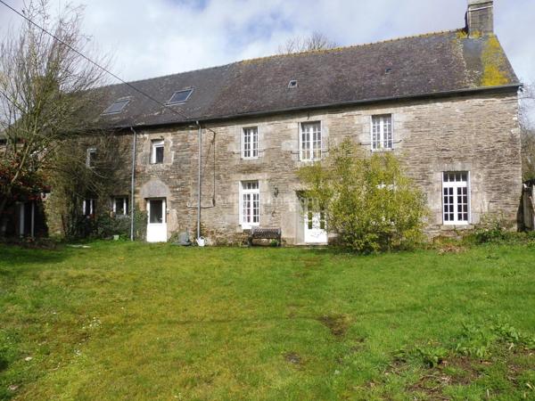 Vente Maison 5 pièces 121 m2 à Uzel