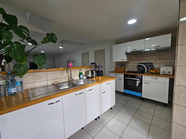 appartement 105 m2 + local commercial discothèque