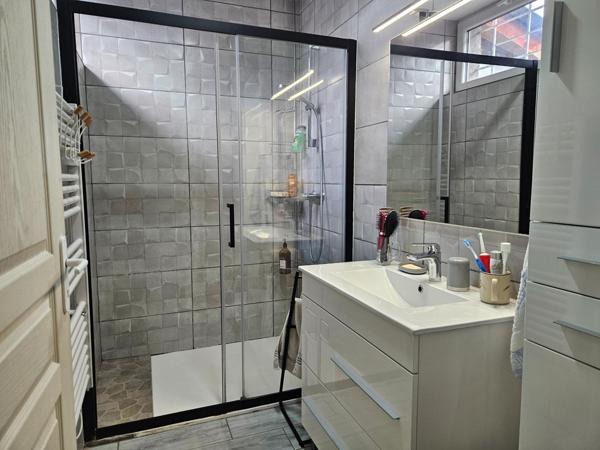 appartement 105 m2 + local commercial discothèque