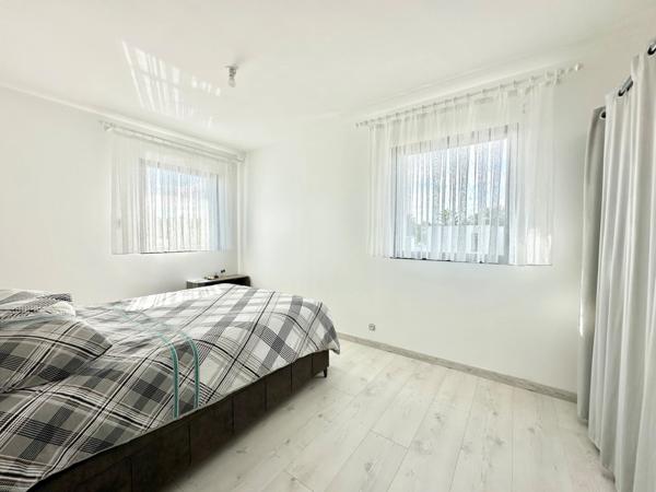 MAISON CONTEMPORAINE 135m² - SAINT AVÉ