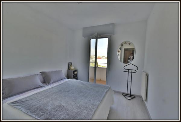 DAX - SUPERBE APPARTEMENT T4 - 90 m2 - GARAGE - VERANDA - BALCON - CAVE