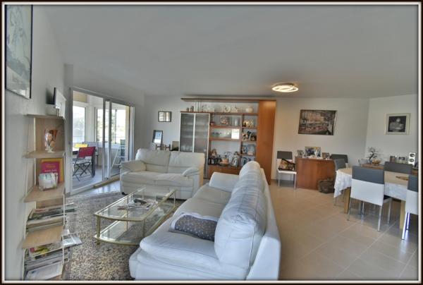 DAX - SUPERBE APPARTEMENT T4 - 90 m2 - GARAGE - VERANDA - BALCON - CAVE