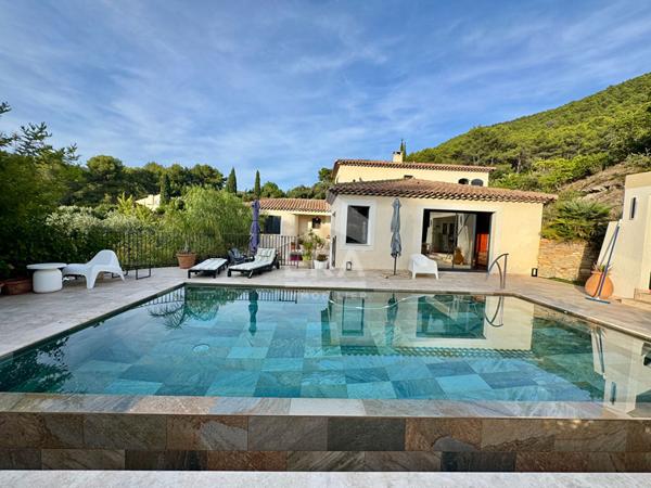 Maison Ceyreste 5 pièce(s) 181.82 m2