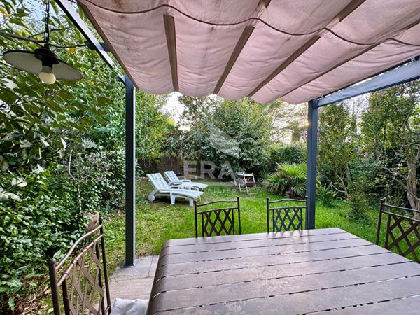 Maison Ceyreste 5 pièce(s) 181.82 m2