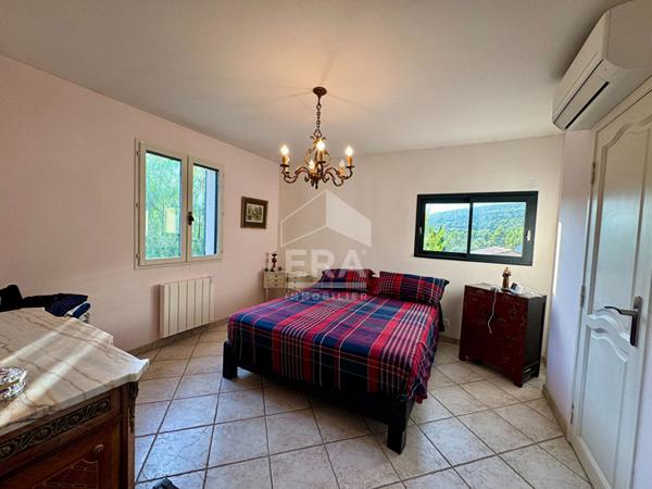 Maison Ceyreste 5 pièce(s) 181.82 m2