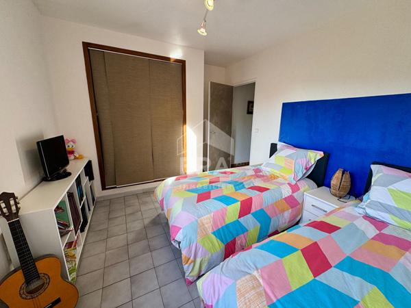 Maison Ceyreste 5 pièce(s) 181.82 m2