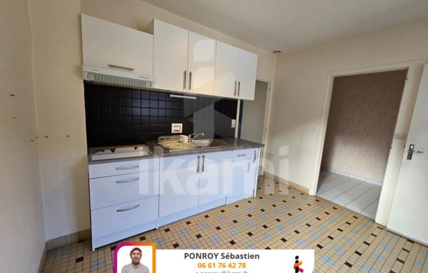 Maison de ville au cœur VATAN