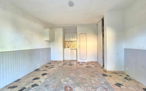 Appartement à vendre    1 pièce • 19,71 m2 Sanary-sur-Mer