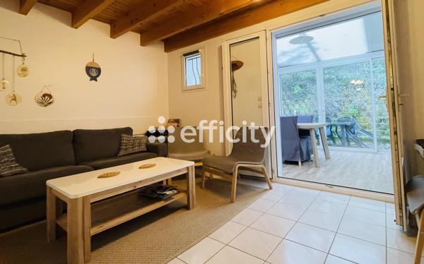 Maison
         4 pièces
        - 78 m² Exclusivité 250 000 € *
