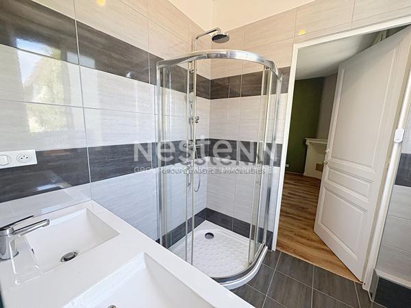 Maison Limoges quartier Ruchoux, 5 pièces 140 m2, 3 chambres, 2 bureaux, garage 2 voitures, jardin clos.