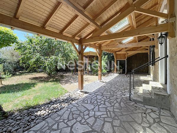 Maison Limoges quartier Ruchoux, 5 pièces 140 m2, 3 chambres, 2 bureaux, garage 2 voitures, jardin clos.