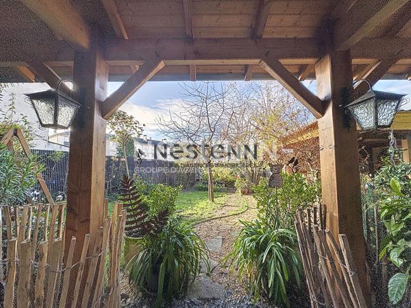 Maison Limoges quartier Ruchoux, 5 pièces 140 m2, 3 chambres, 2 bureaux, garage 2 voitures, jardin clos.