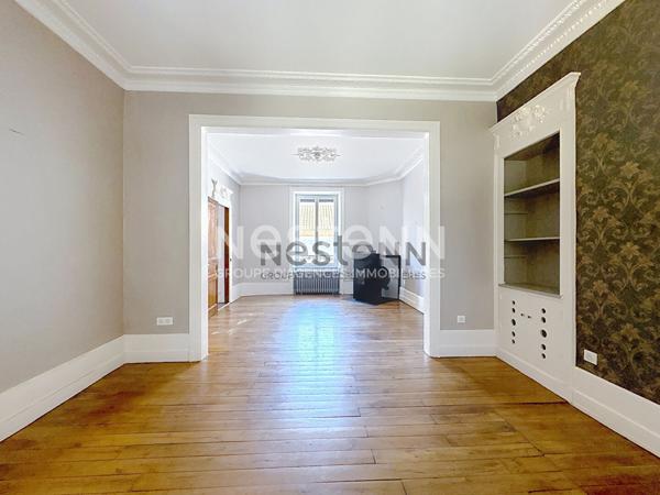 Maison Limoges quartier Ruchoux, 5 pièces 140 m2, 3 chambres, 2 bureaux, garage 2 voitures, jardin clos.